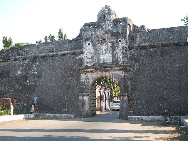 Moti Daman Fort